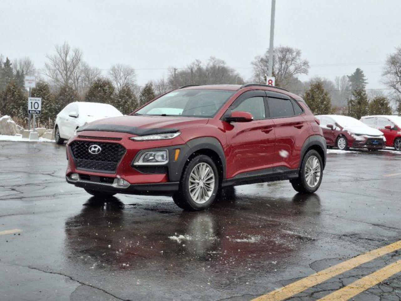 Used 2019 Hyundai KONA Luxury AWD | Leather | Sunroof | Heated Steering + Seats | CarPlay + Android | Rear Camera & more!! for sale in Guelph, ON