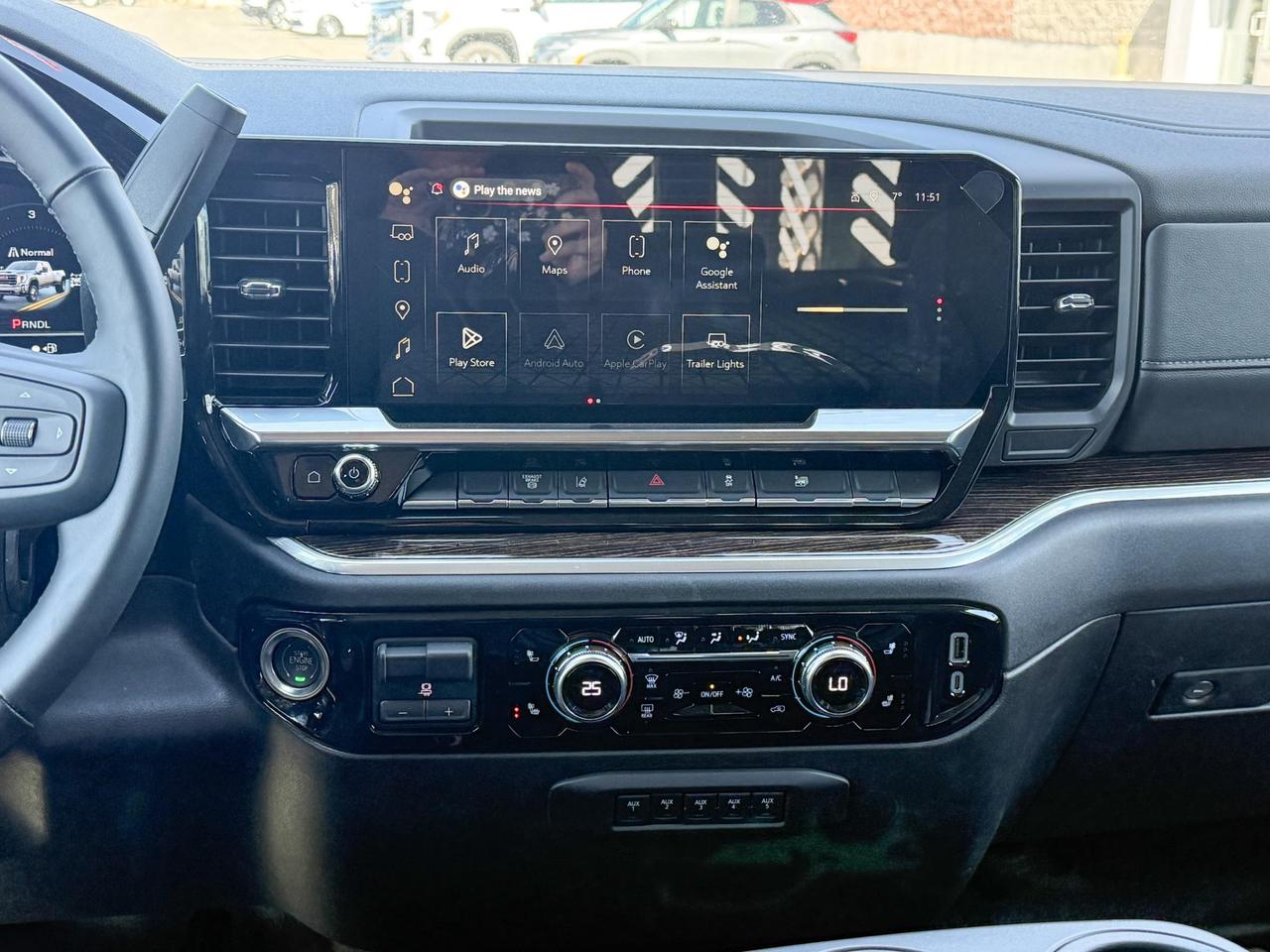 2025 GMC Sierra 3500 HD Chassis SLE DURAMAX 6.6L WITH REMOTE START/ENTRY, HEATED SEATS, HEATED STEERING WHEEL, CRUISE CONTROL, APPLE CARPLAY AND ANDROID AUTO Photo