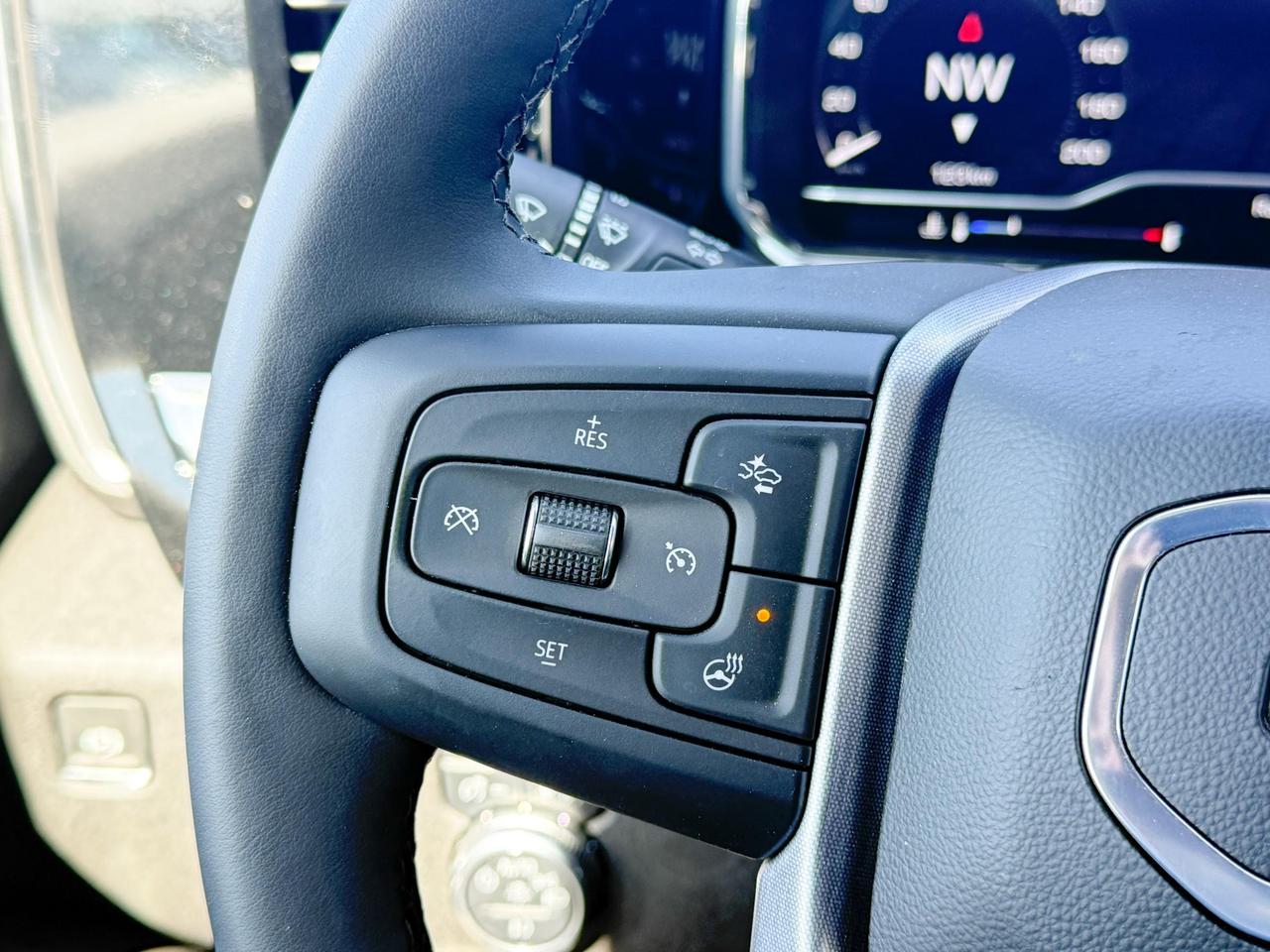 2025 GMC Sierra 3500 HD Chassis SLE DURAMAX 6.6L WITH REMOTE START/ENTRY, HEATED SEATS, HEATED STEERING WHEEL, CRUISE CONTROL, APPLE CARPLAY AND ANDROID AUTO Photo