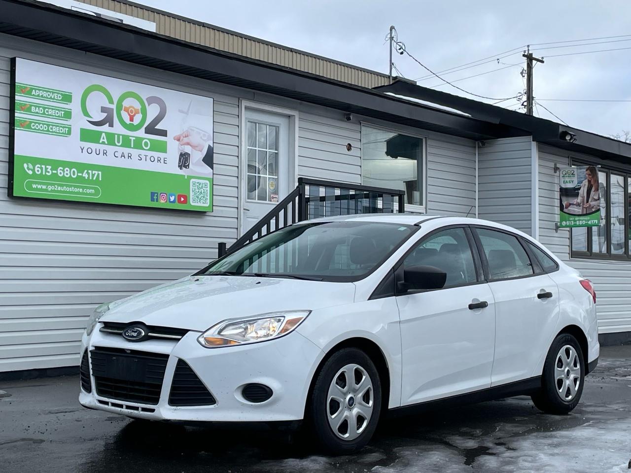 Used 2013 Ford Focus S for sale in Ottawa, ON