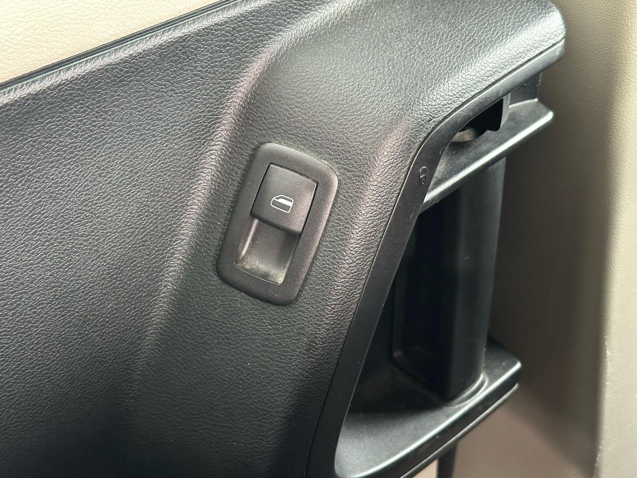 2014 Dodge Grand Caravan SE - Photo #12