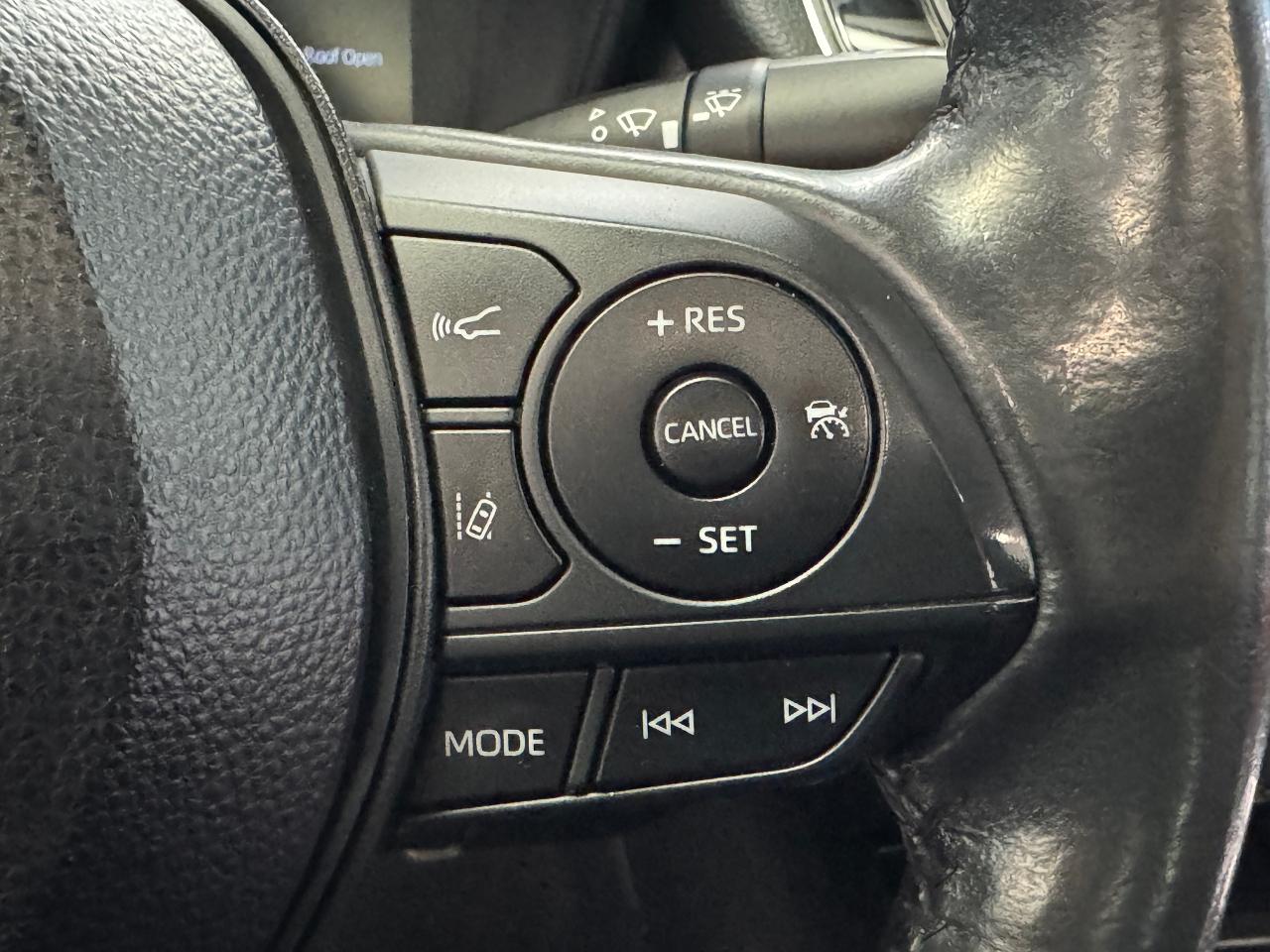 2020 Toyota Corolla LE Upgrade+New Tires+Brakes+One Owner+CLEAN CARFAX - Photo #45