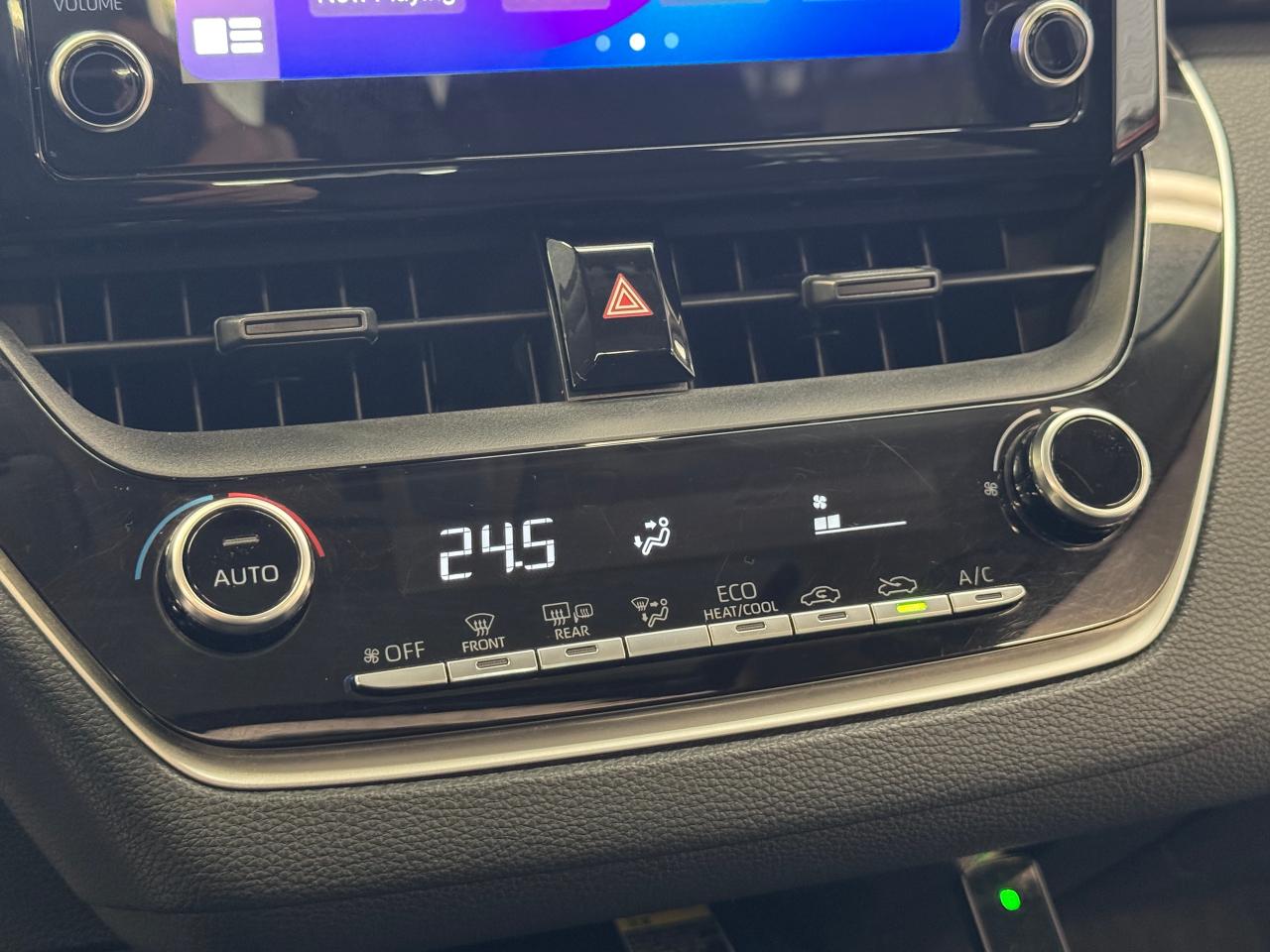 2020 Toyota Corolla LE Upgrade+New Tires+Brakes+One Owner+CLEAN CARFAX - Photo #33