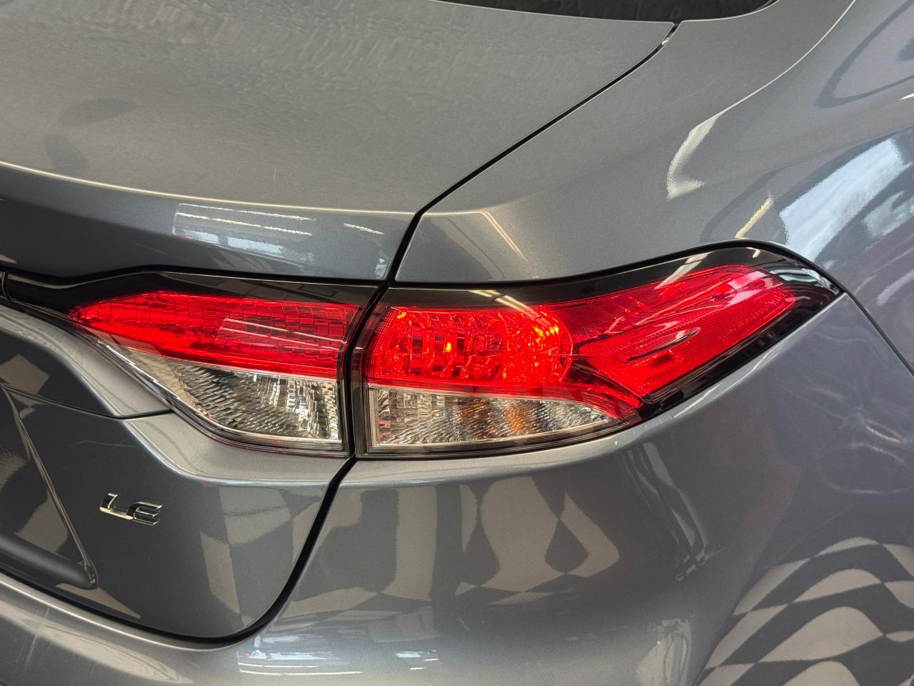 2020 Toyota Corolla LE Upgrade+New Tires+Brakes+One Owner+CLEAN CARFAX - Photo #60
