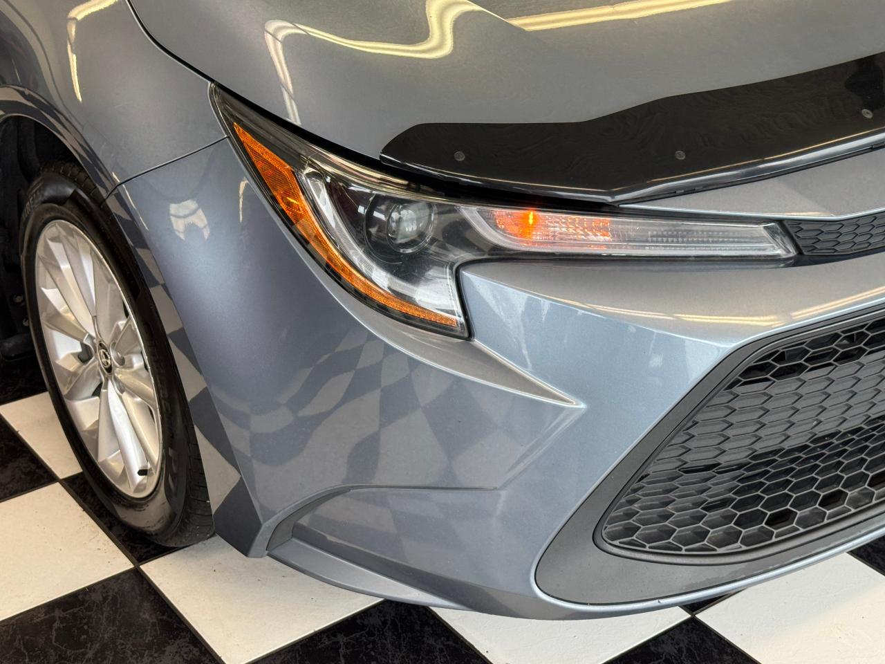 2020 Toyota Corolla LE Upgrade+New Tires+Brakes+One Owner+CLEAN CARFAX - Photo #35