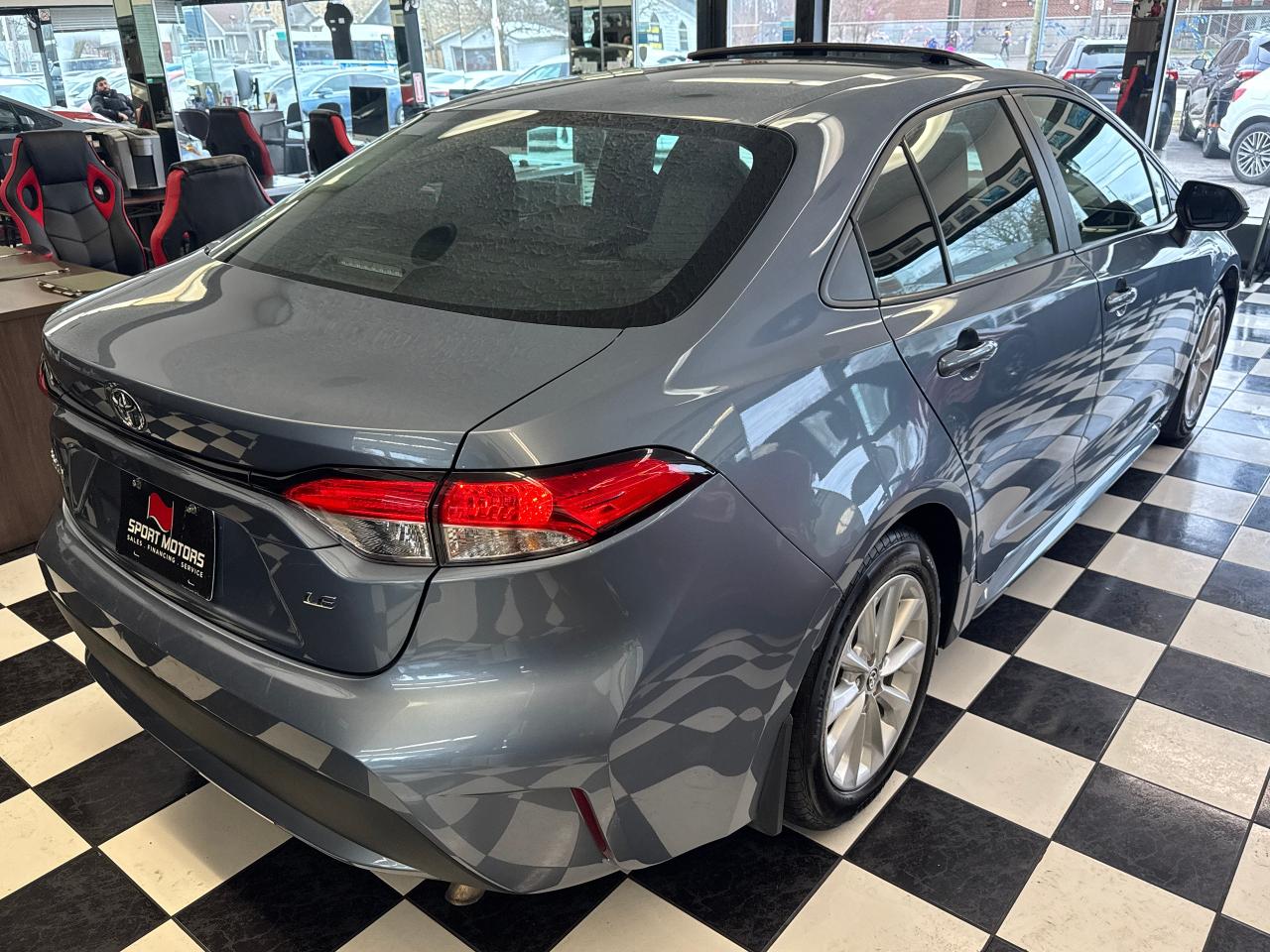 2020 Toyota Corolla LE Upgrade+New Tires+Brakes+One Owner+CLEAN CARFAX - Photo #9