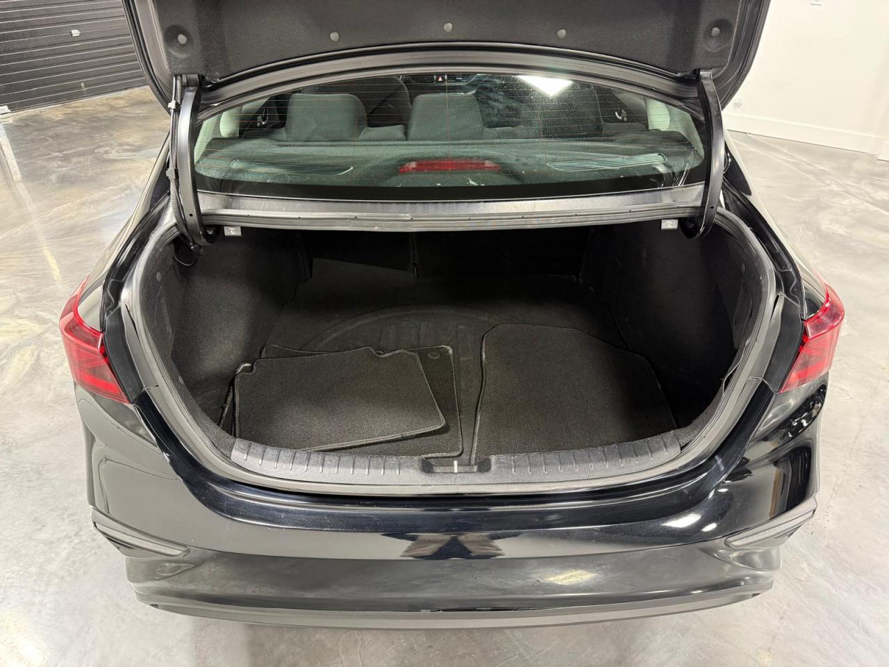 2021 Kia Forte AUTO NO ACCIDENT BLUETOOTH BACKUP CAM HEATED SEATS - Photo #8