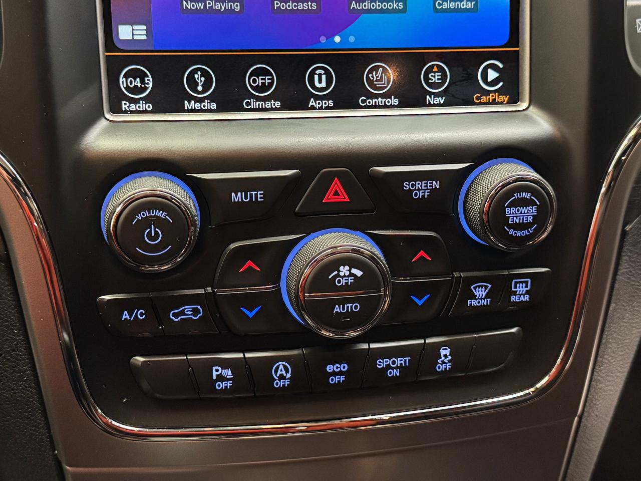 2018 Jeep Grand Cherokee Altitude IV 4x4+ApplePlay+Roof+GPS+SUPER CLEAN - Photo #37