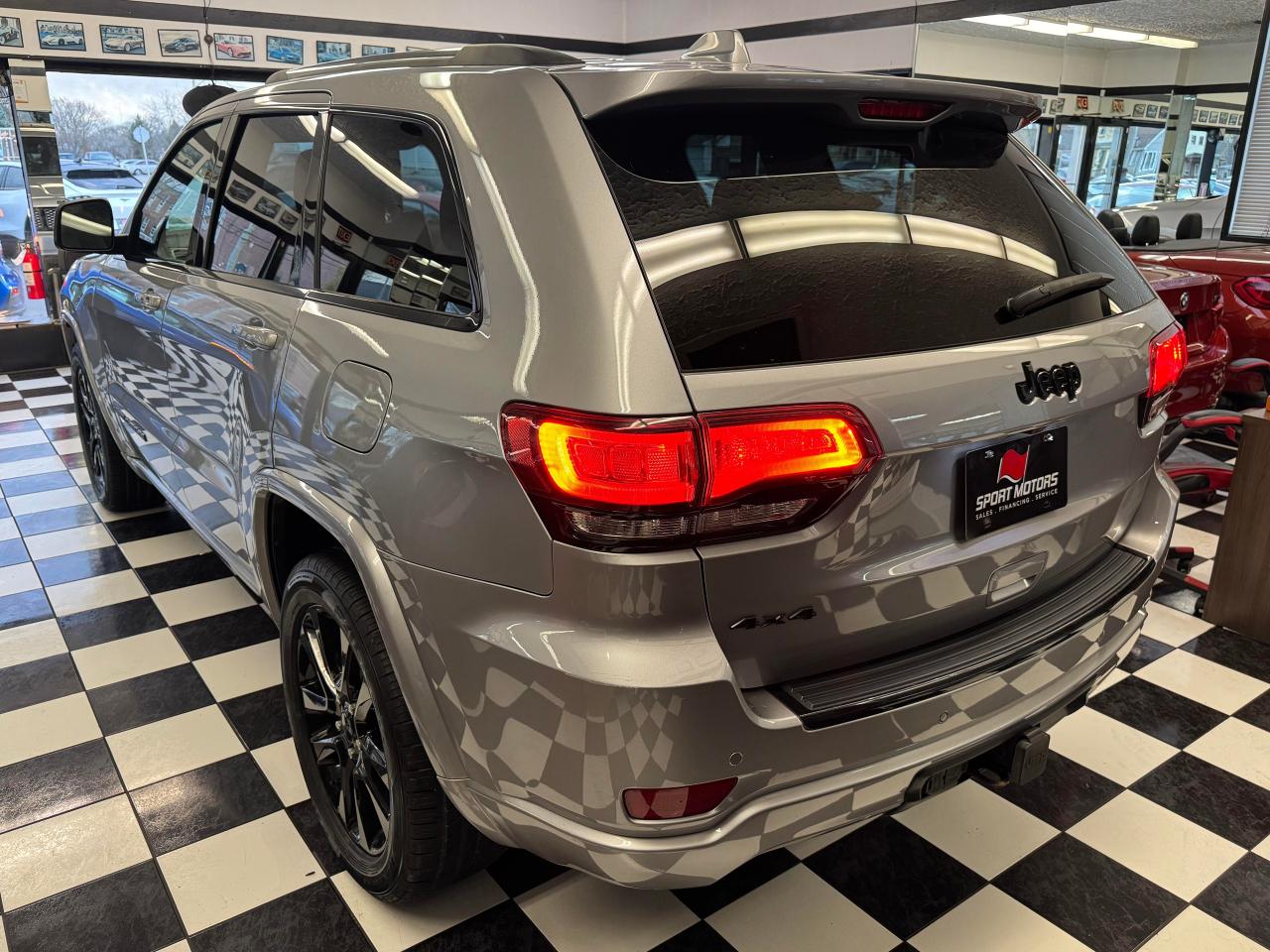 2018 Jeep Grand Cherokee Altitude IV 4x4+ApplePlay+Roof+GPS+SUPER CLEAN Photo72