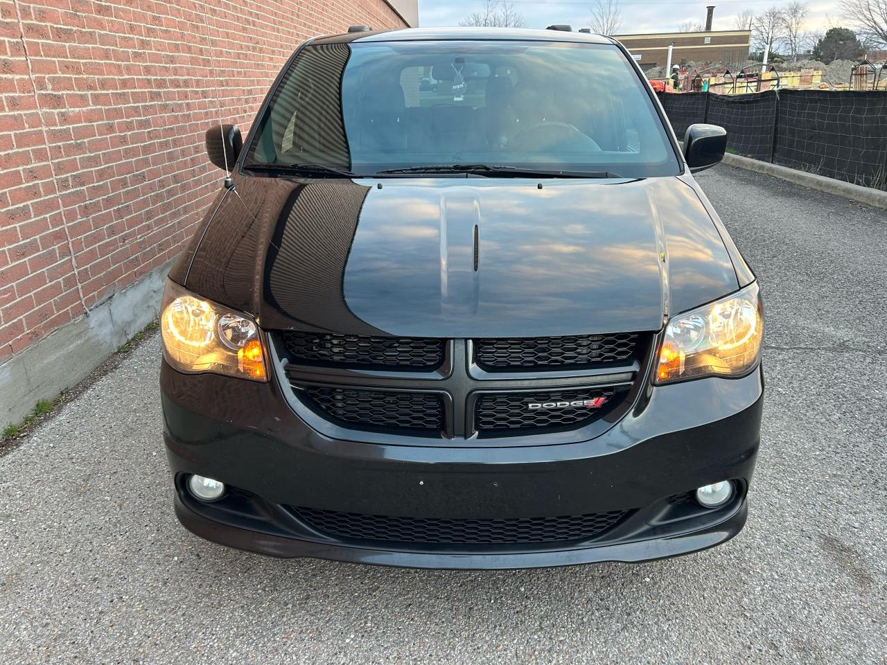 2016 Dodge Grand Caravan 4dr Wgn R/T - Photo #4