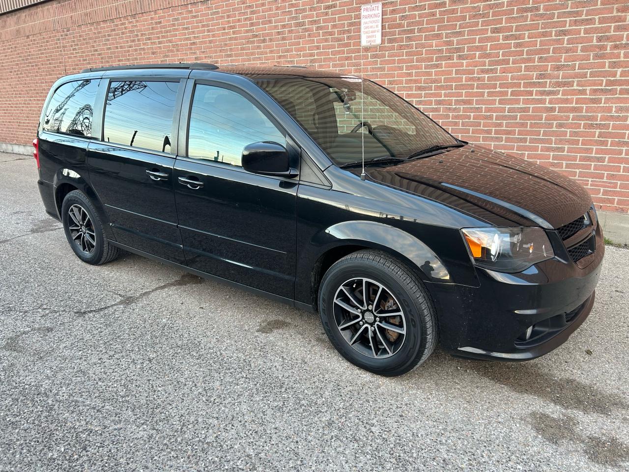 2016 Dodge Grand Caravan 4dr Wgn R/T - Photo #7