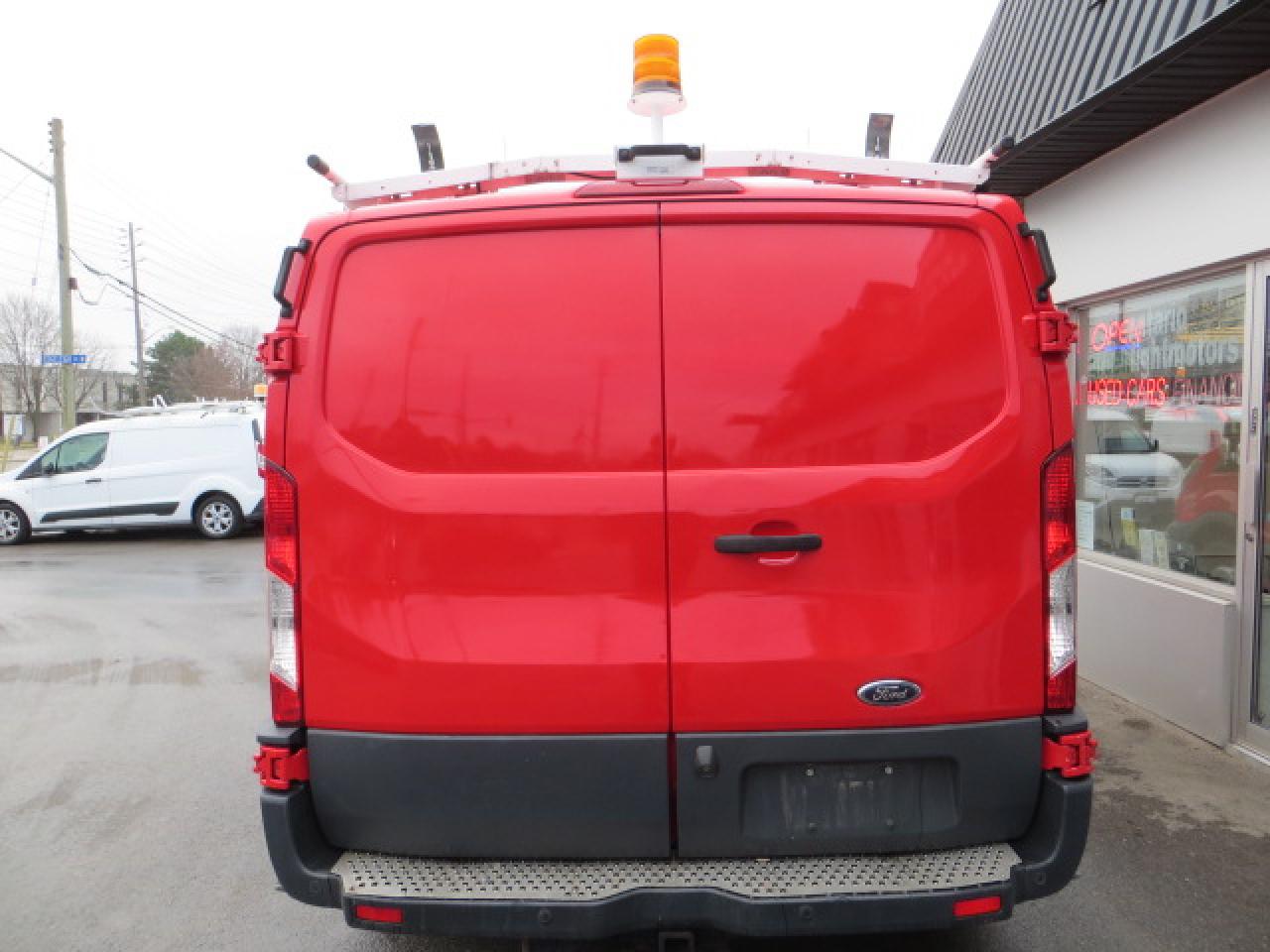 2018 Ford Transit CERTIFIED,T-250,3.7L,SHELVING,LADDER RACK,INVERTER - Photo #6
