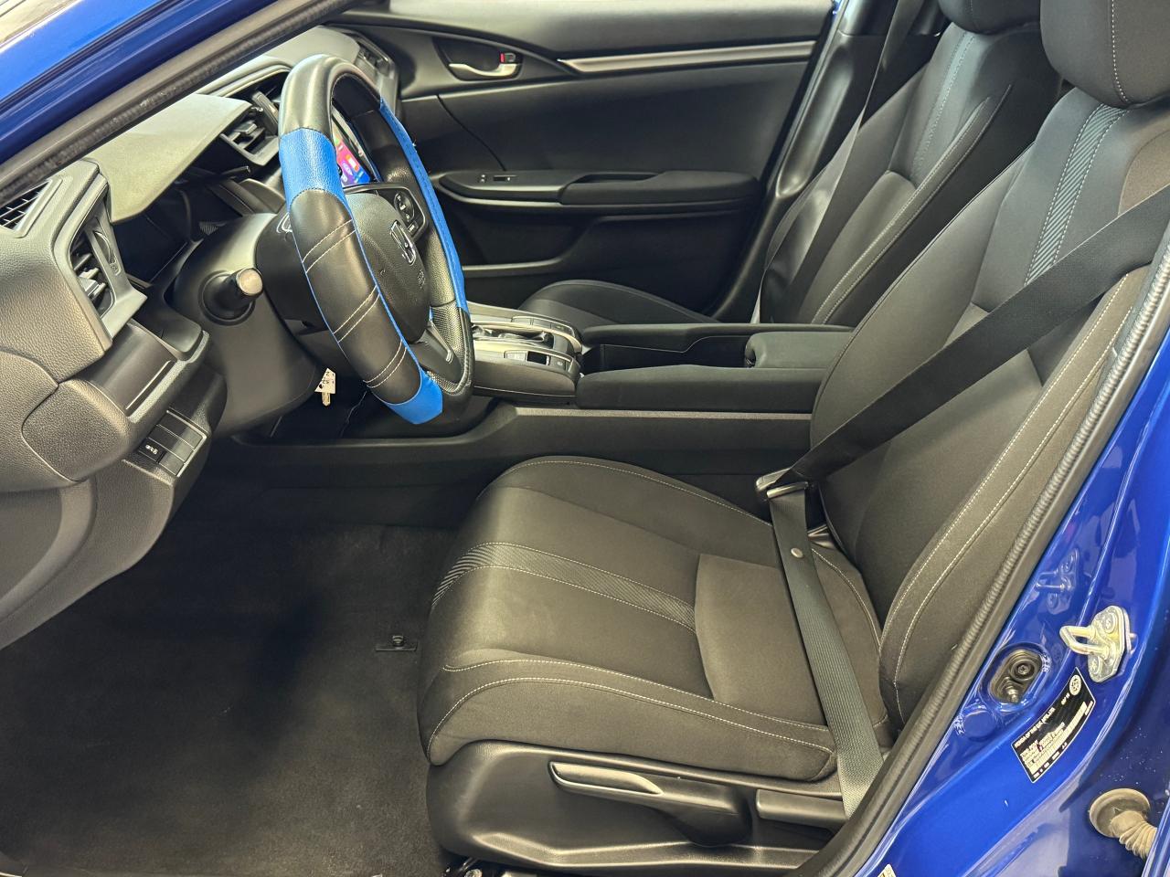 2017 Honda Civic LX Hatchback+ApplePlay+Camera+CLEAN CARFAX - Photo #18