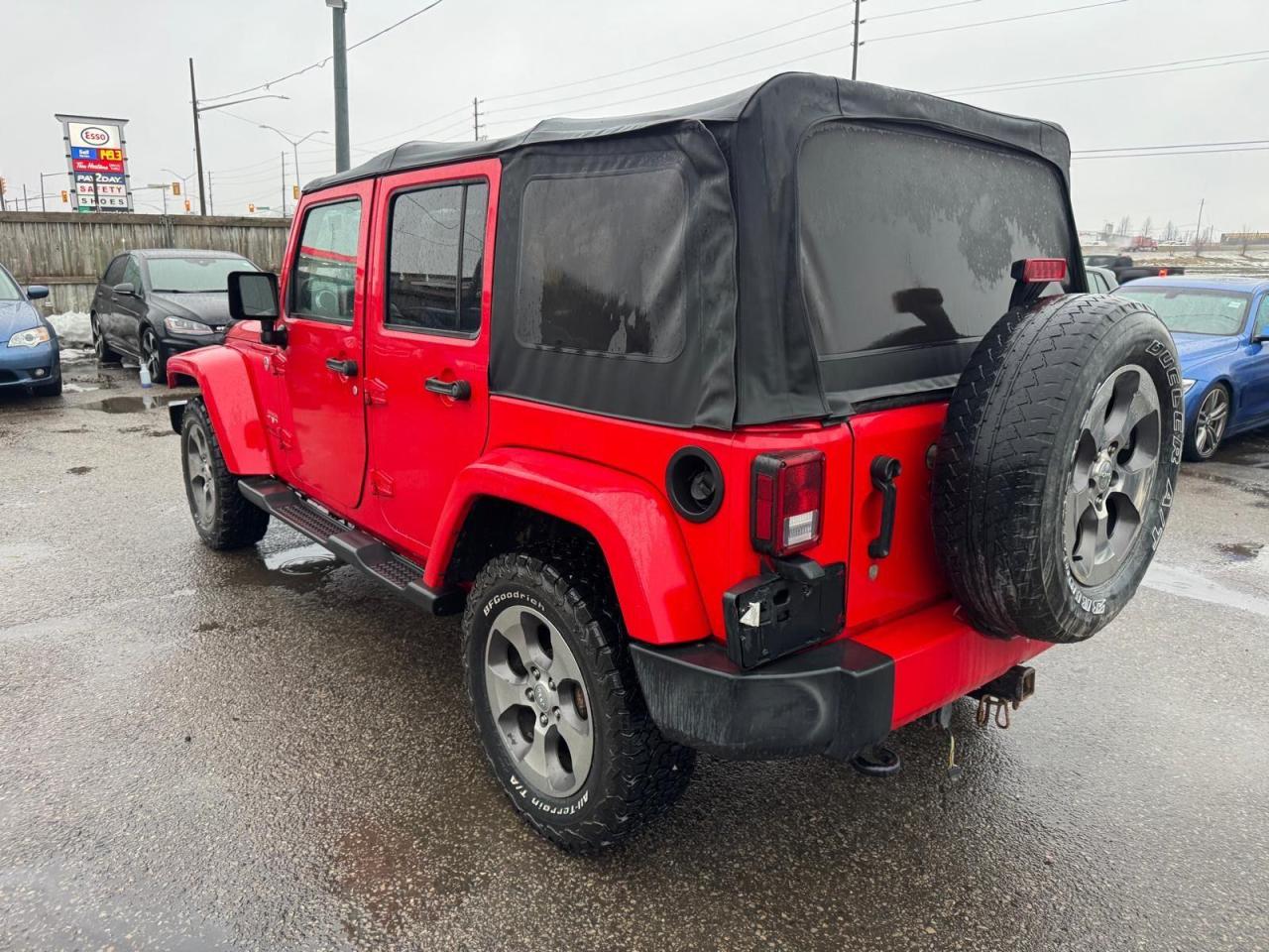 2016 Jeep Wrangler UNLIMITED, SAHARA, 4X4, 4 DOOR, AUTO, CERT - Photo #3