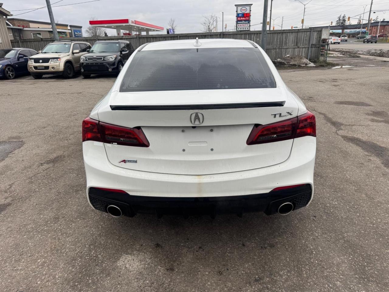 2018 Acura TLX A-SPEC, 4 CYL, ONLY 149KMS, LOADED, CERTIFIED - Photo #4