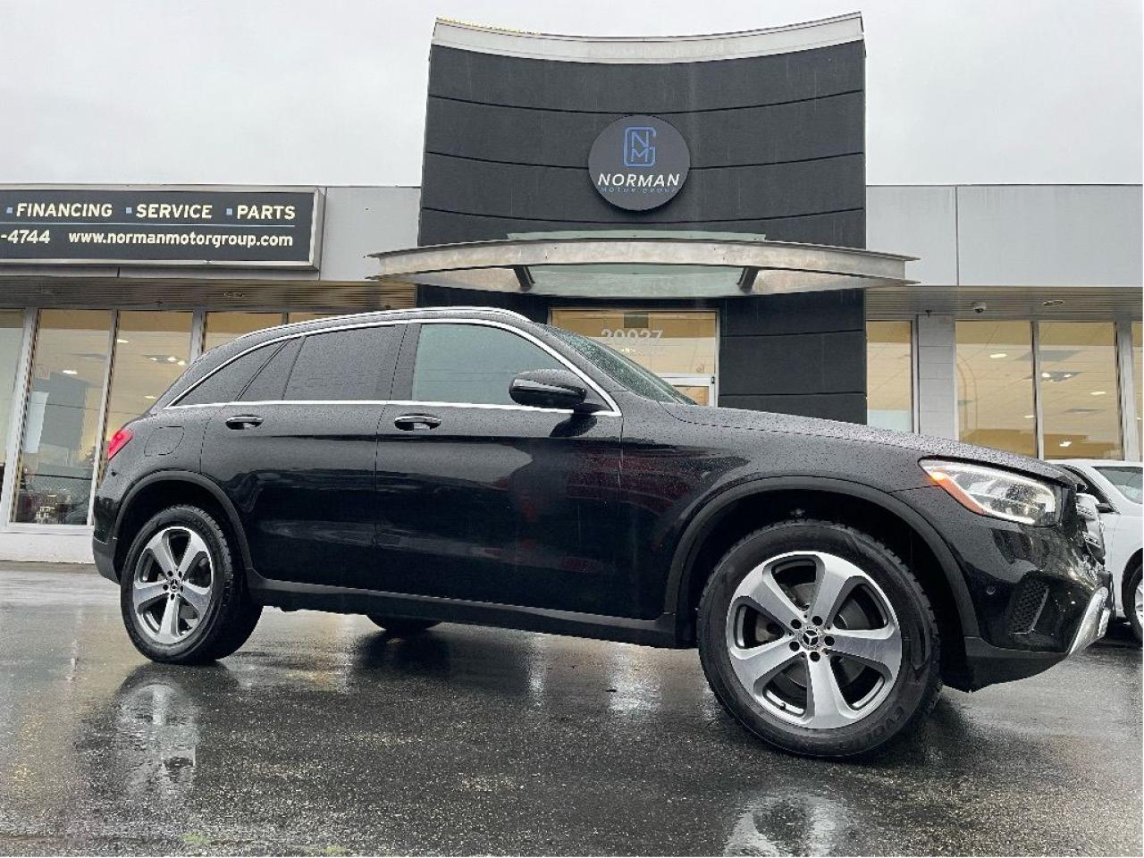 Used 2022 Mercedes-Benz GL-Class GLC 300 4MATIC PWR HEATED LEATHER SUNROOF NAV 360C for sale in Langley, BC