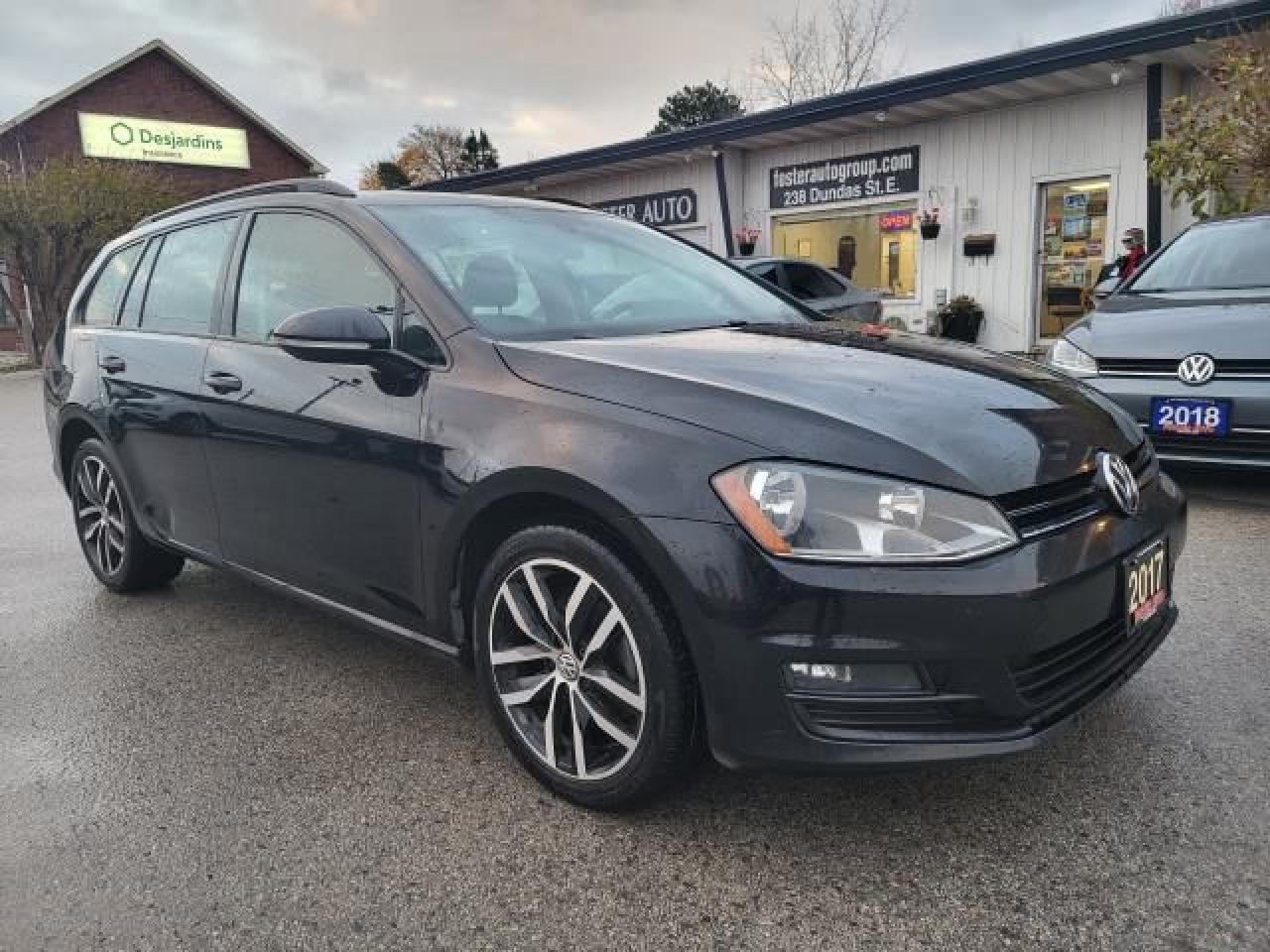 Used 2017 Volkswagen Golf Sportwagen Comfortline for sale in Waterdown, ON