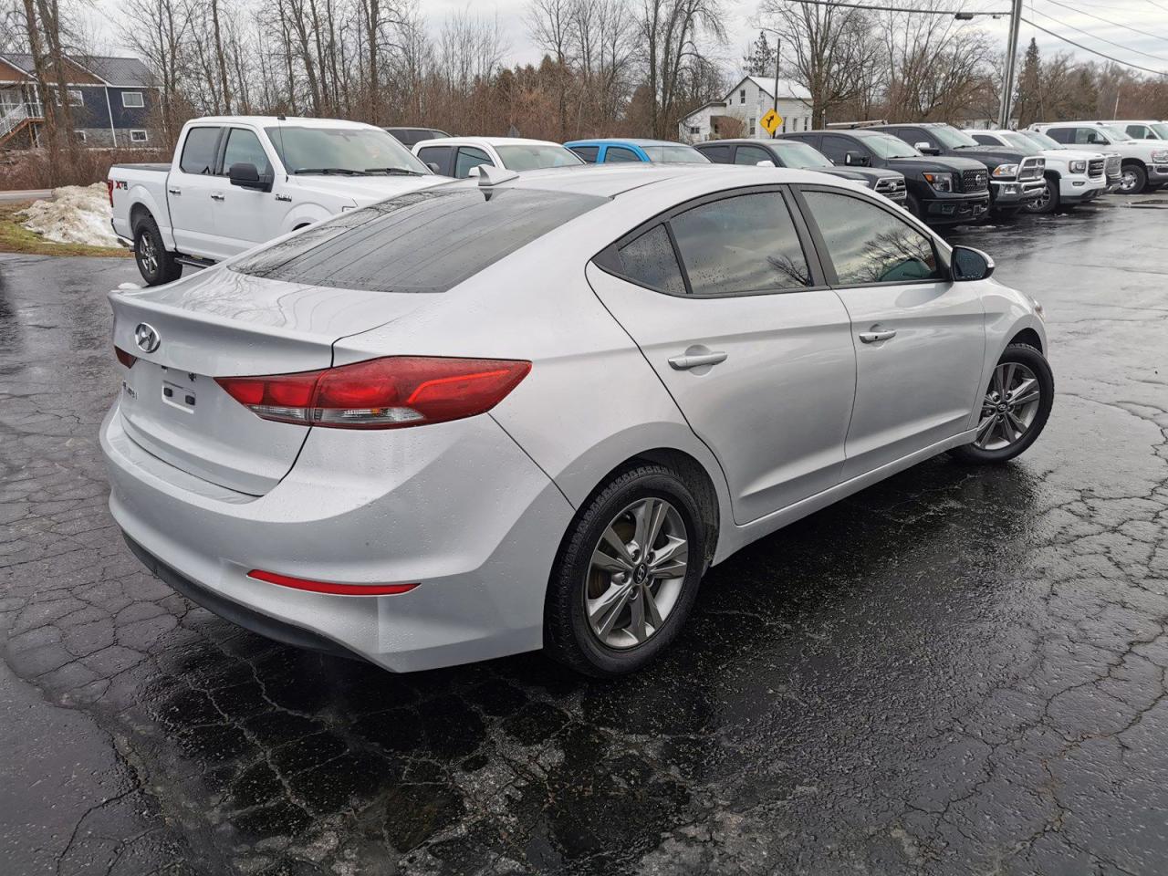 2018 Hyundai Elantra Limited 1.8L - Photo #5