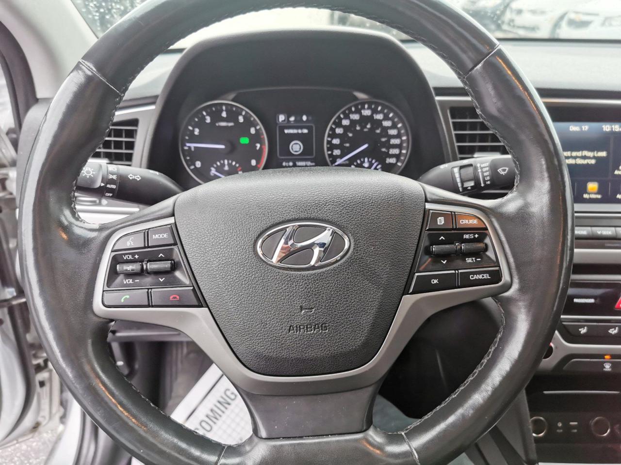 2018 Hyundai Elantra Limited 1.8L - Photo #22