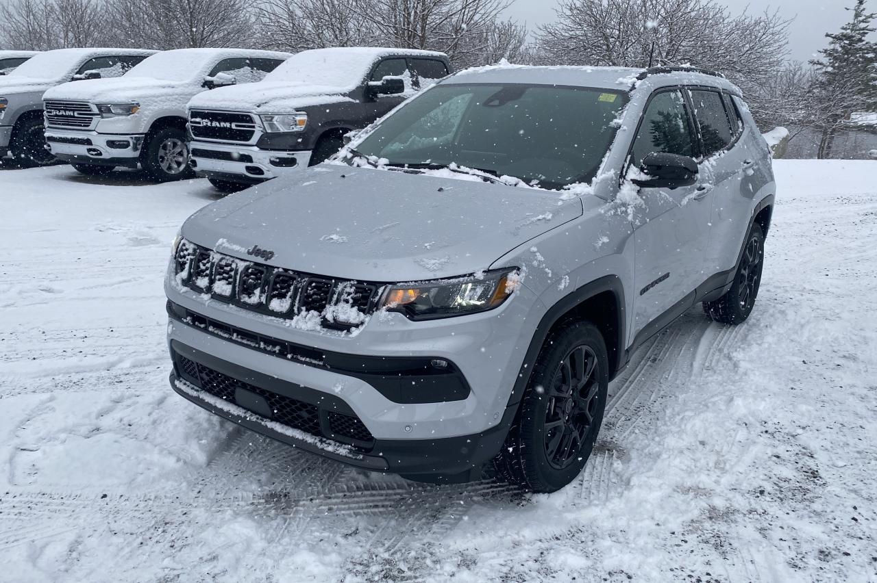 New 2025 Jeep Compass Altitude 4x4 for sale in Barrington, NS