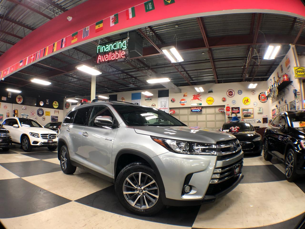 Used 2019 Toyota Highlander XLE HYBRID 7 PASS LEATHER P/SUNROOF NAVI B/SPOT for sale in North York, ON