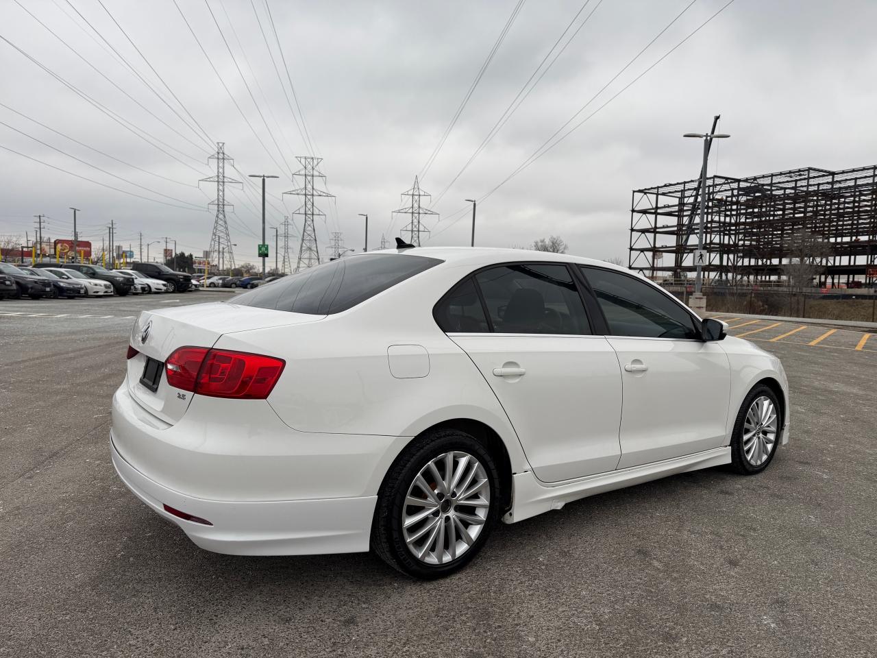 2012 Volkswagen Jetta 4dr 2.5L Auto HIGHLINE - Photo #5