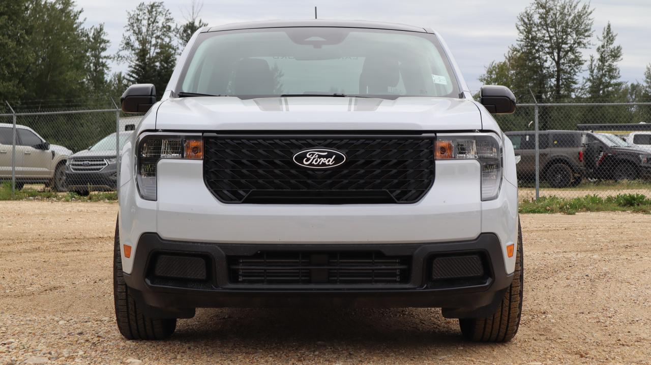 2025 Ford Maverick XLT Photo3