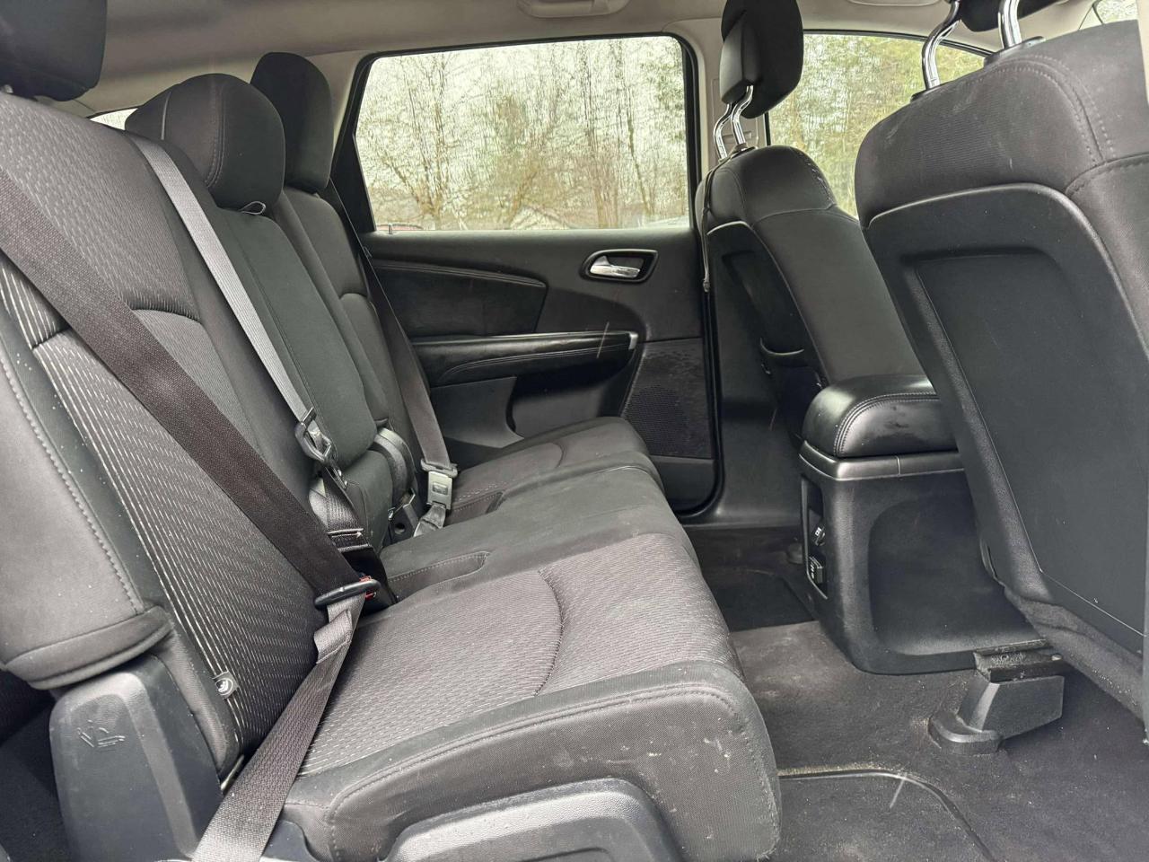 2011 Dodge Journey FWD 4DR SXT - Photo #14