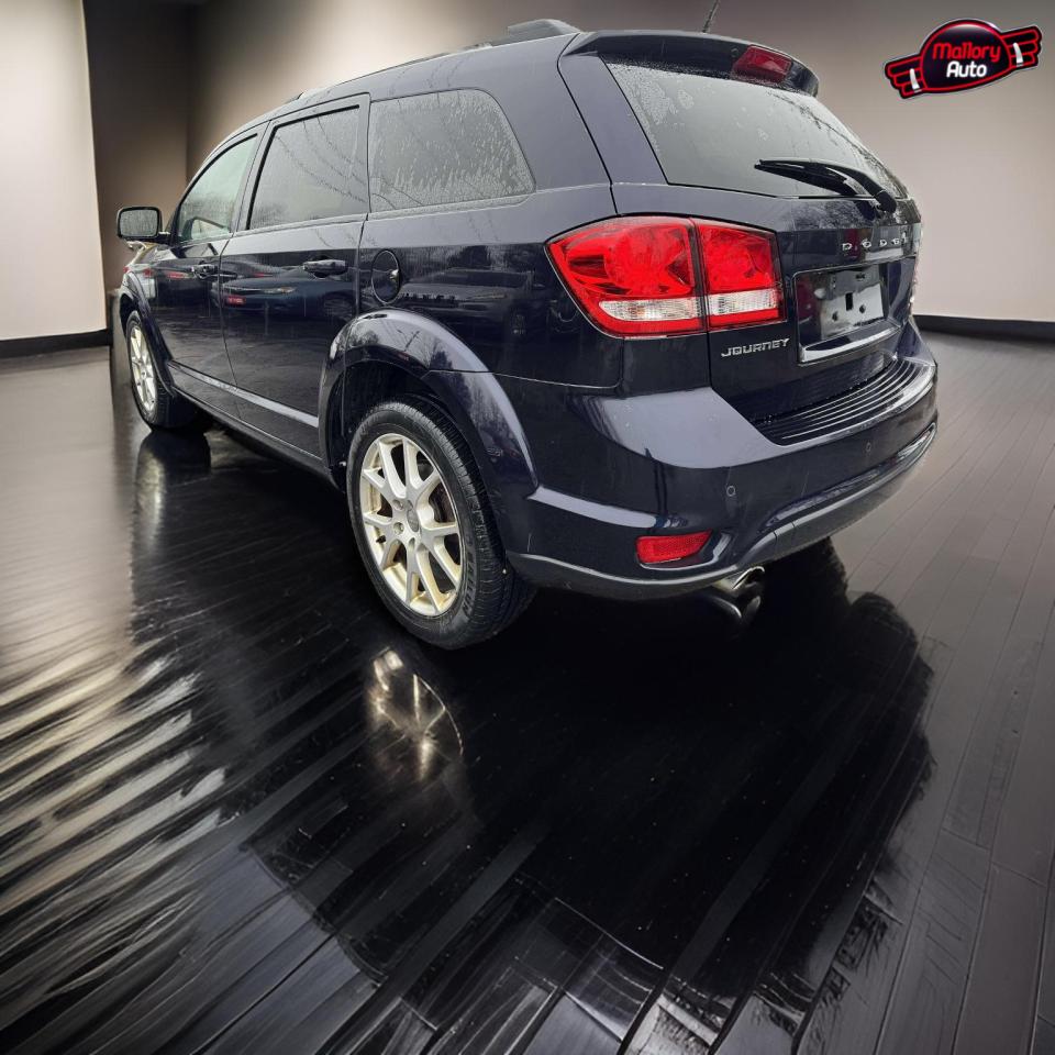 2011 Dodge Journey FWD 4DR SXT - Photo #5