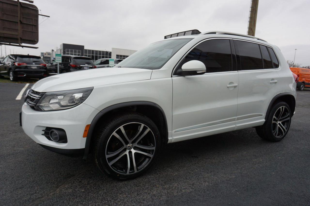 2017 Volkswagen Tiguan HIGHLINE R-LINE 4M AWD CERTIFIED *ACCIDENT FREE* NAV CAMERA BLUETOOTH LEATHER HEATED SEATS PANO ROOF CRUISE ALLOYS - Photo #3