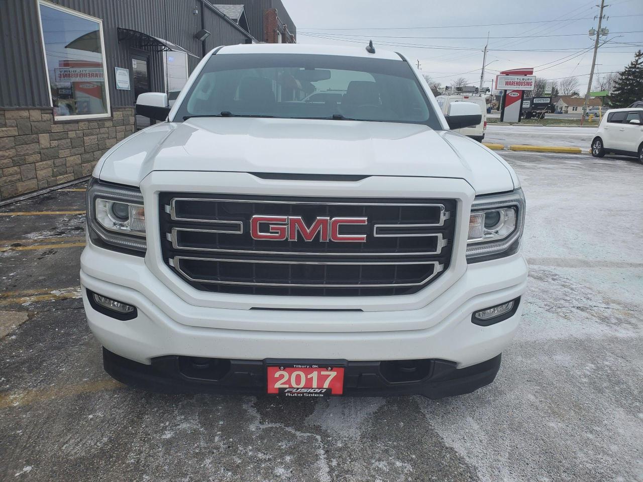 2017 GMC Sierra 1500  - Photo #7