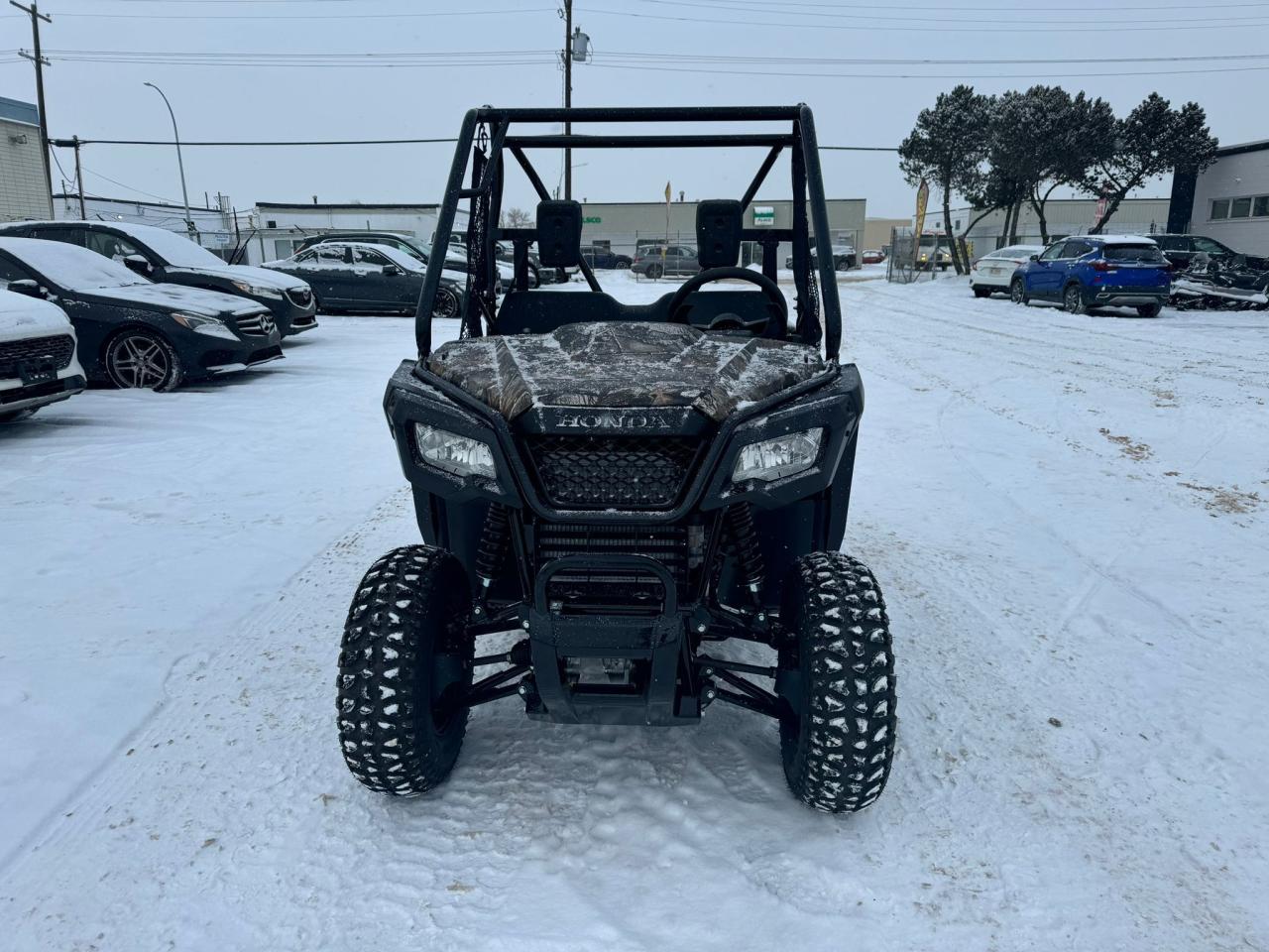 2025 Honda Pioneer 520 $121 B/W - Photo #3