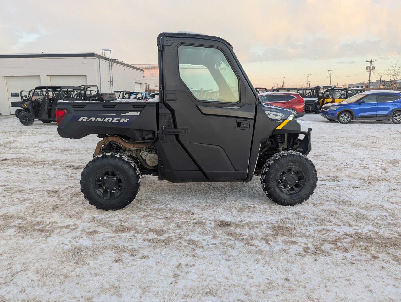 2023 Polaris Ranger 1000 Premium $131 B/W - Photo #4