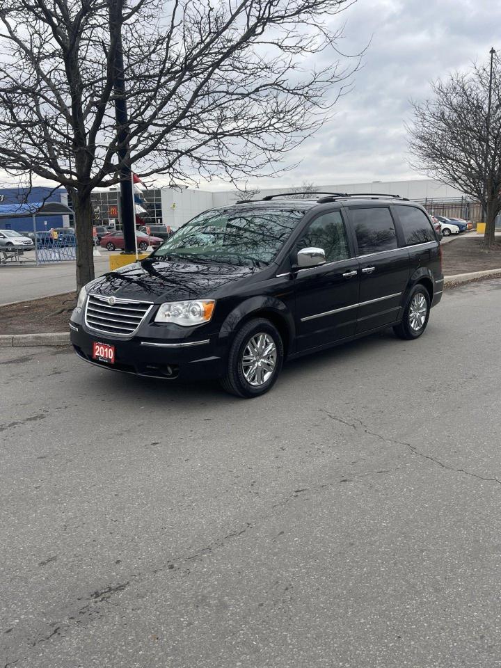 Used 2010 Chrysler Town & Country LIMITED    ONLY 143,000 KMS for sale in York, ON