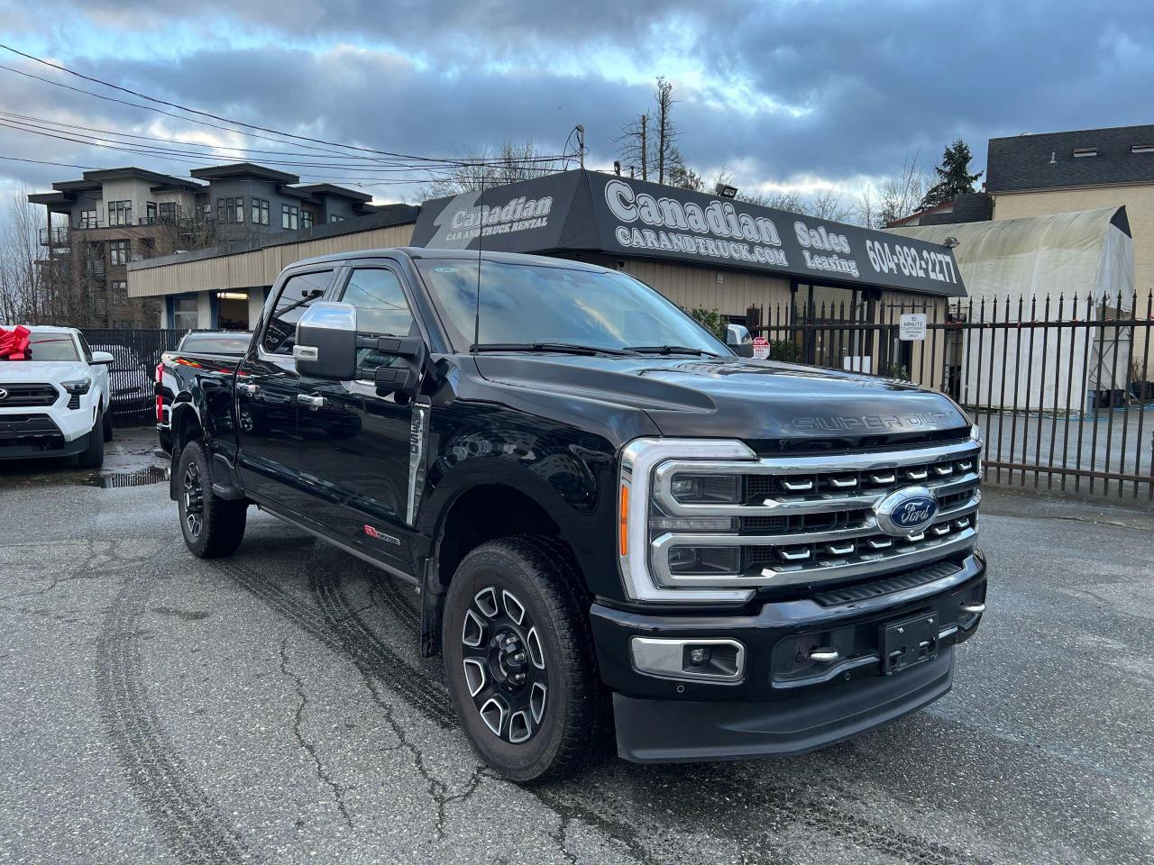 Used 2023 Ford F-350 Platinum for sale in Langley, BC