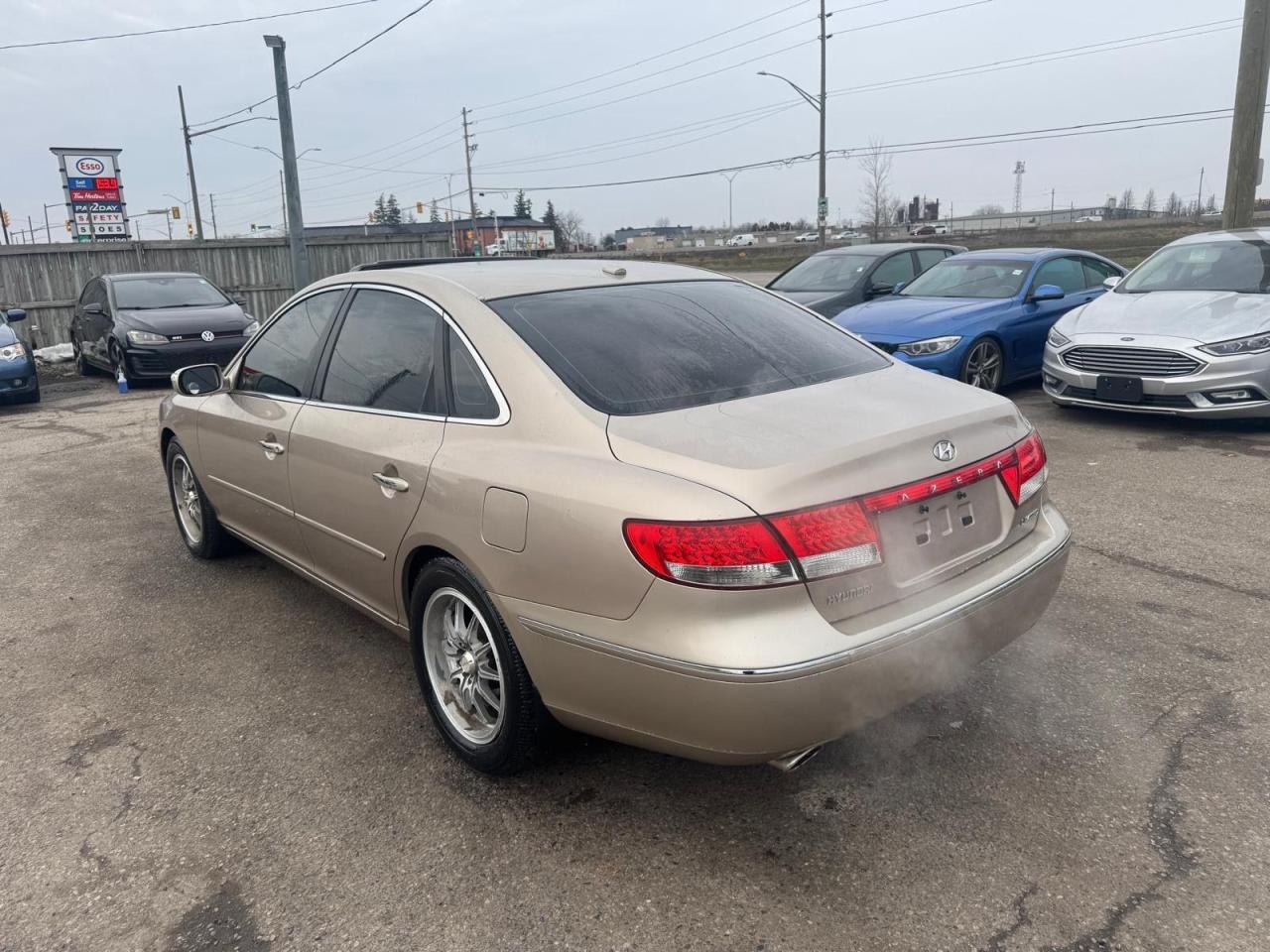 2008 Hyundai Azera LIMITED, LEATHER, ROOF, ONLY 159KMS, CLEAN, CERT - Photo #3