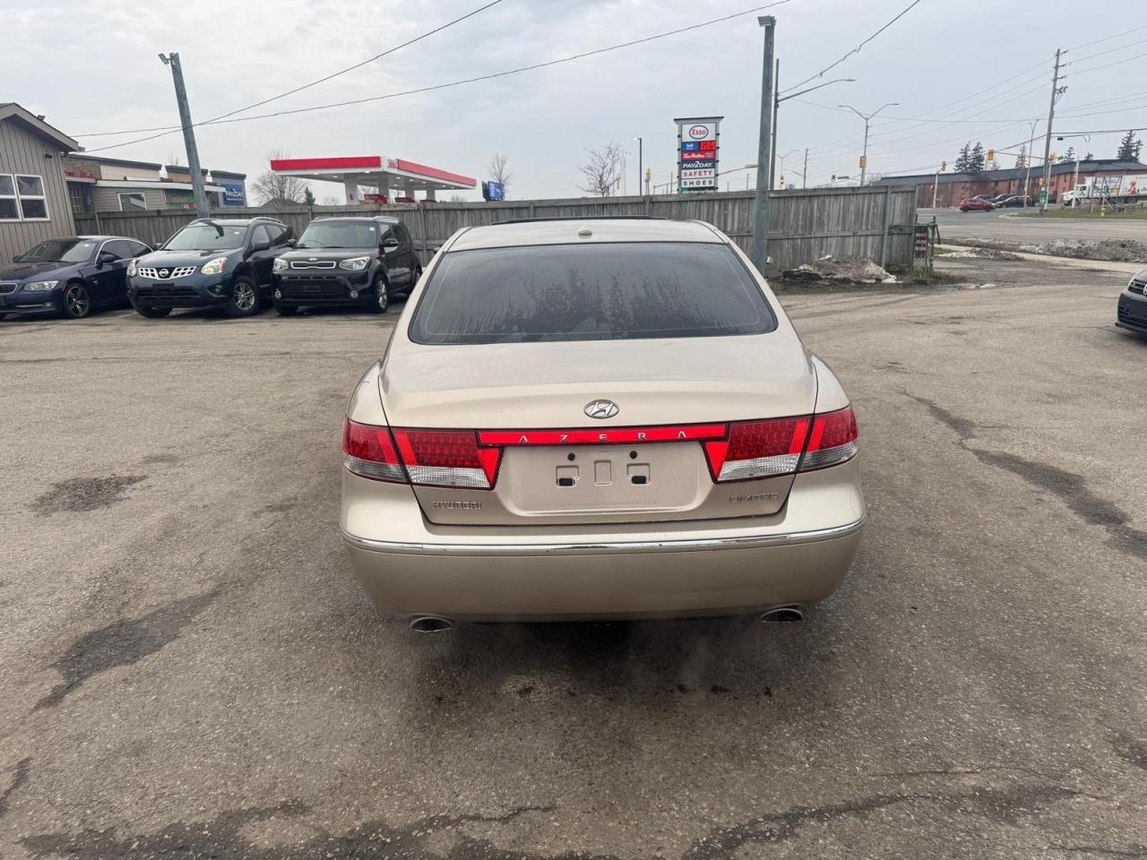 2008 Hyundai Azera LIMITED, LEATHER, ROOF, ONLY 159KMS, CLEAN, CERT - Photo #4