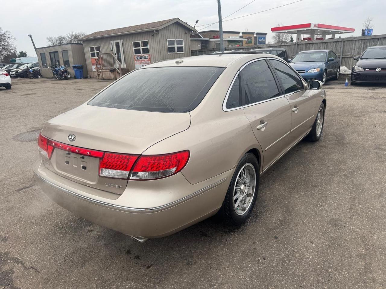 2008 Hyundai Azera LIMITED, LEATHER, ROOF, ONLY 159KMS, CLEAN, CERT - Photo #5