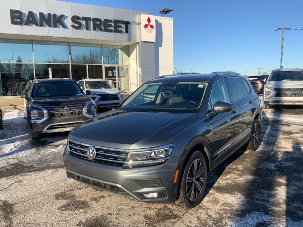 Used 2018 Volkswagen Tiguan Highline 4MOTION for sale in Gloucester, ON