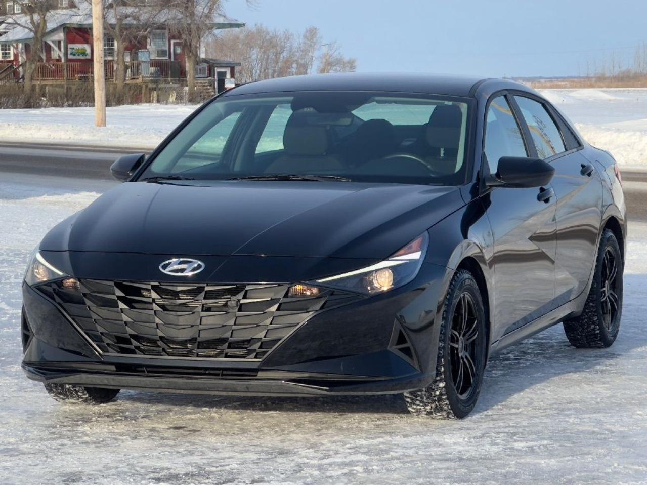 Used 2023 Hyundai Elantra Preferred/Heated Wheel/Seats,2 Sets of Tires&Rims for sale in Kipling, SK