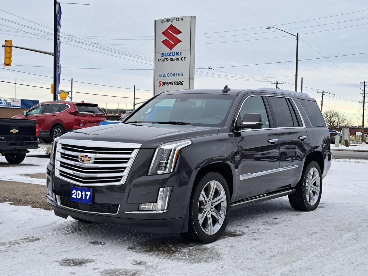 Used 2017 Cadillac Escalade Platinum 4x4 ~Nav ~Camera ~Leather ~Moonroof for sale in Barrie, ON