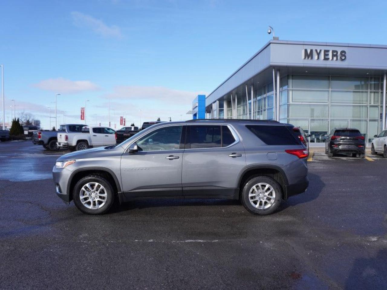 Used 2020 Chevrolet Traverse LT Cloth  - Heated Seats for sale in Kanata, ON