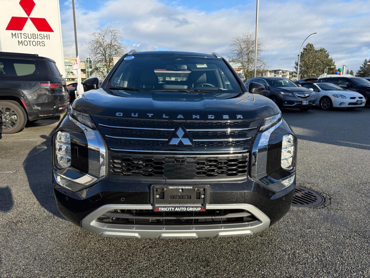 Used 2024 Mitsubishi Outlander Phev GT Premium - Massage Seats, Navigation, Sunroof for sale in Coquitlam, BC