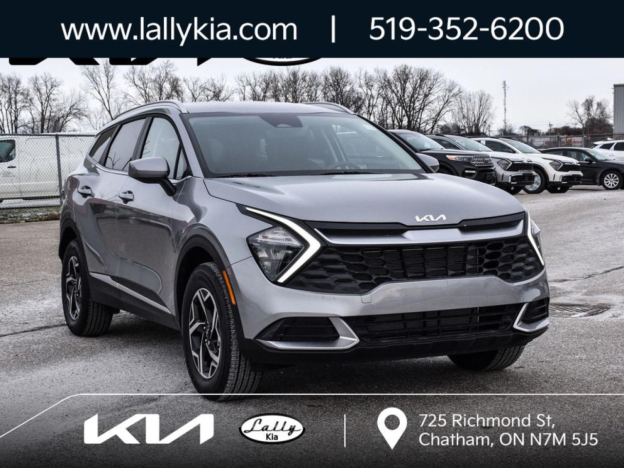 New 2025 Kia Sportage LX AWD | APPLE CARPLAY & ANDROID AUTO | 6-SPEAKER SOUND SYSTEM  | REARVIEW CAMERA | HEATED FRONT SEATS | BLUETOOTH | 17” ALLOY WHEELS for sale in Chatham, ON