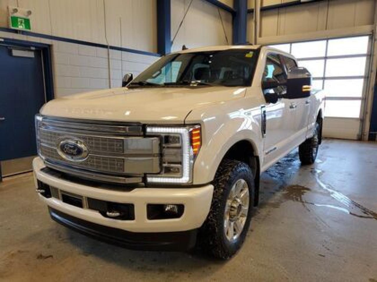 Used 2019 Ford F-350 PLATINUM W/ POWER MOONROOF for sale in Moose Jaw, SK