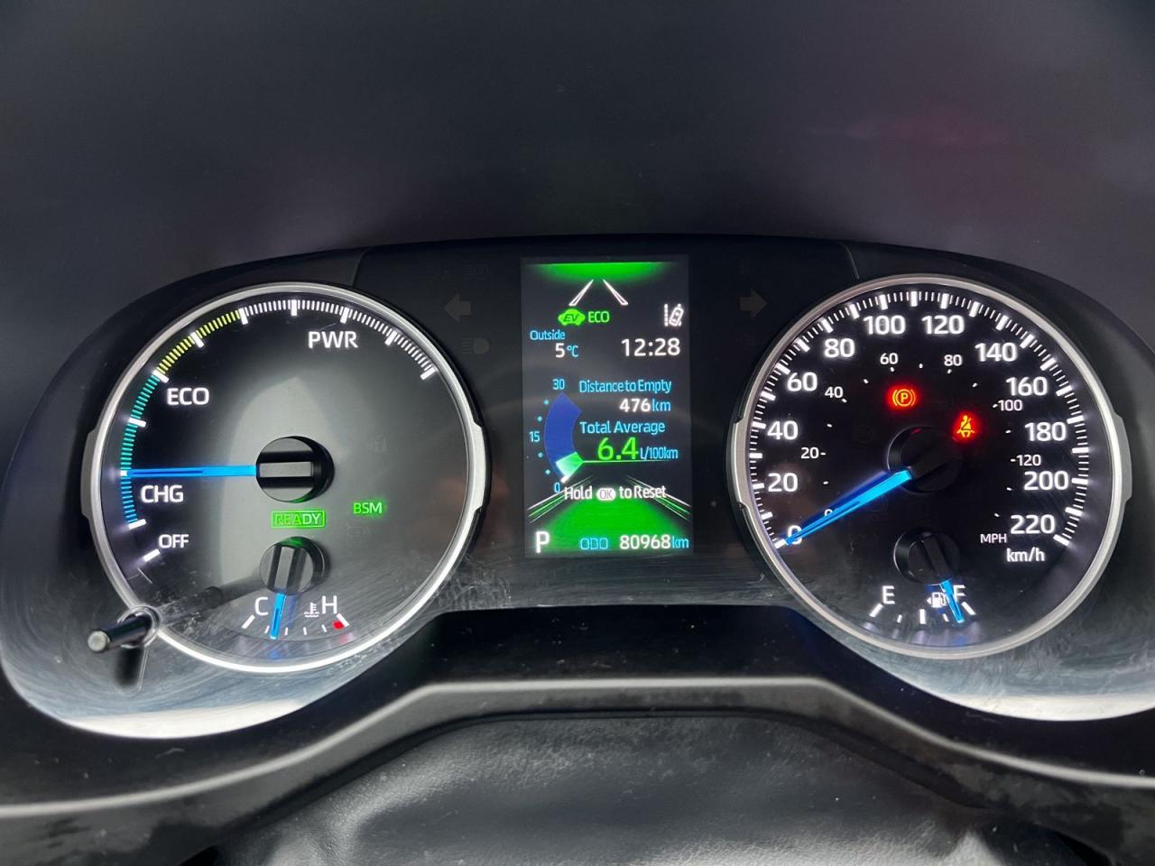2019 Toyota RAV4 Hybrid LE AWD - Photo #22