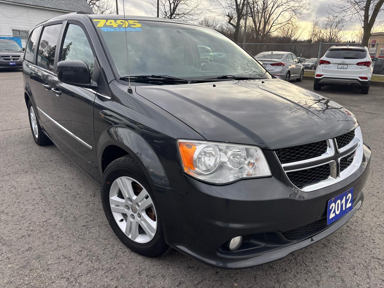 Used 2012 Dodge Grand Caravan Crew, 7 Passengers, Alloy Wheels, Back-Up Camera, for sale in St Catharines, ON