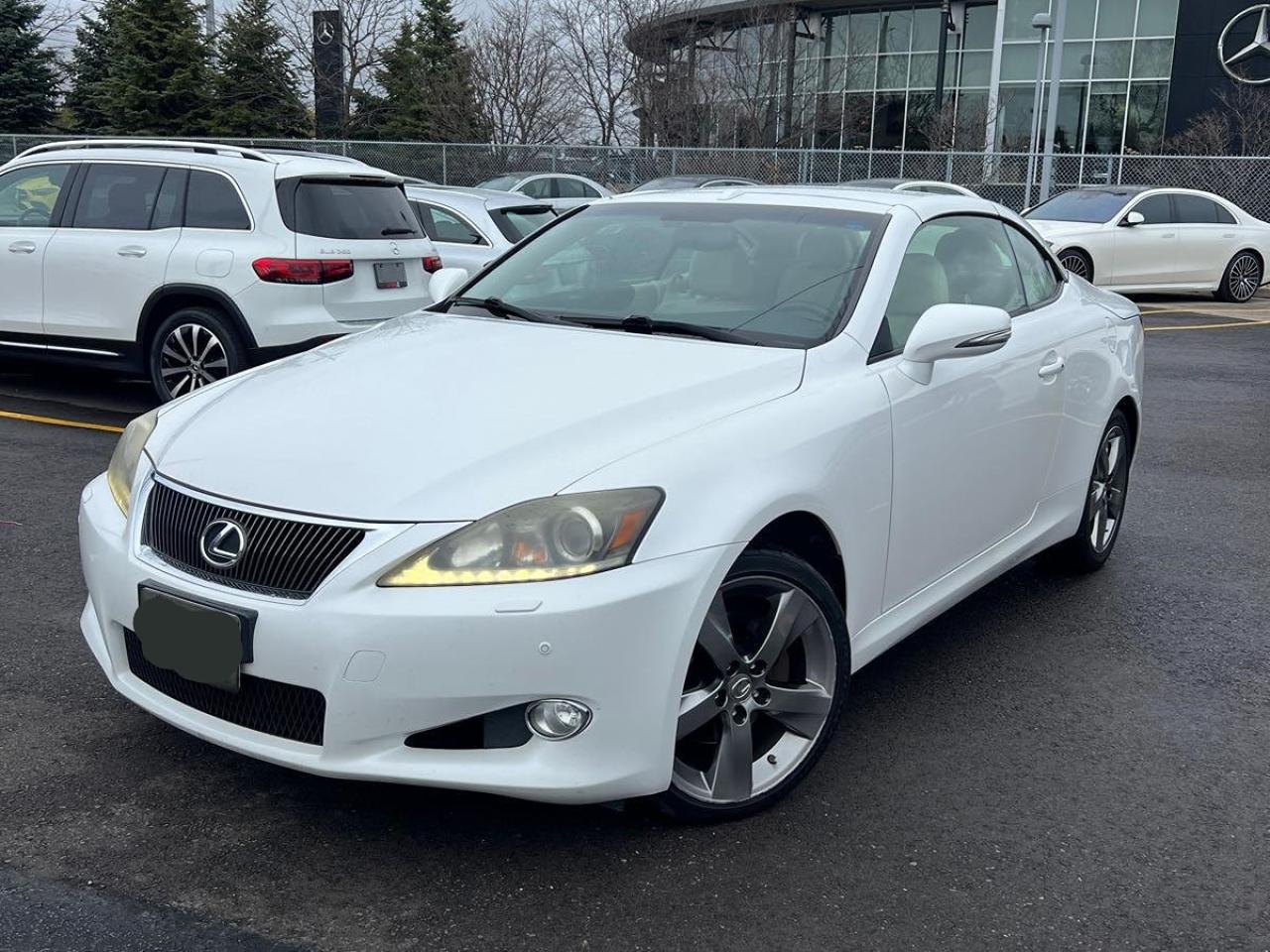 Used 2011 Lexus IS 250 2dr Conv Auto for sale in Mississauga, ON