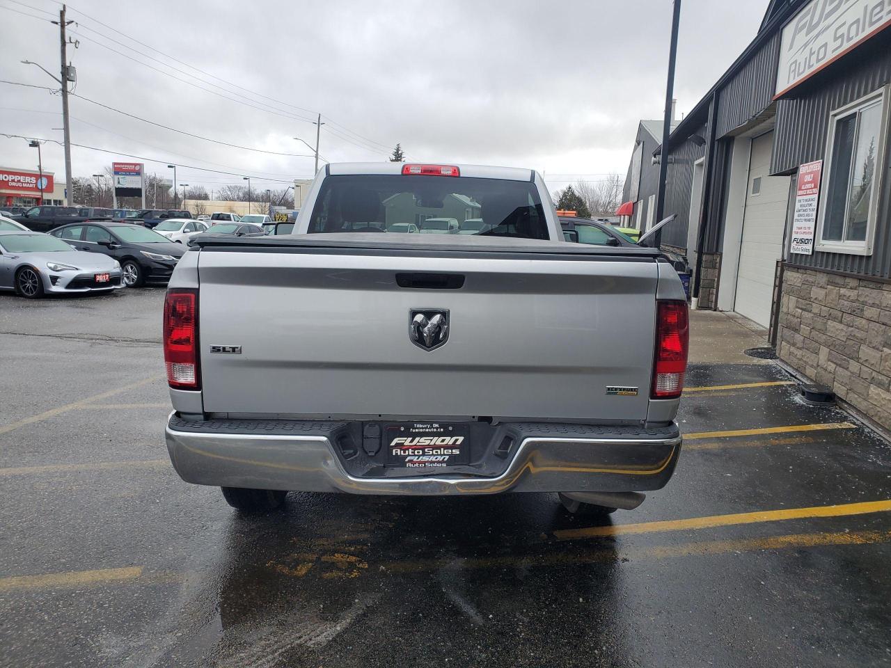 2019 RAM 1500 Classic SLT 4x2 Reg Cab 6'4" Box-BLUETOOTH-REAR CAMERA - Photo #4