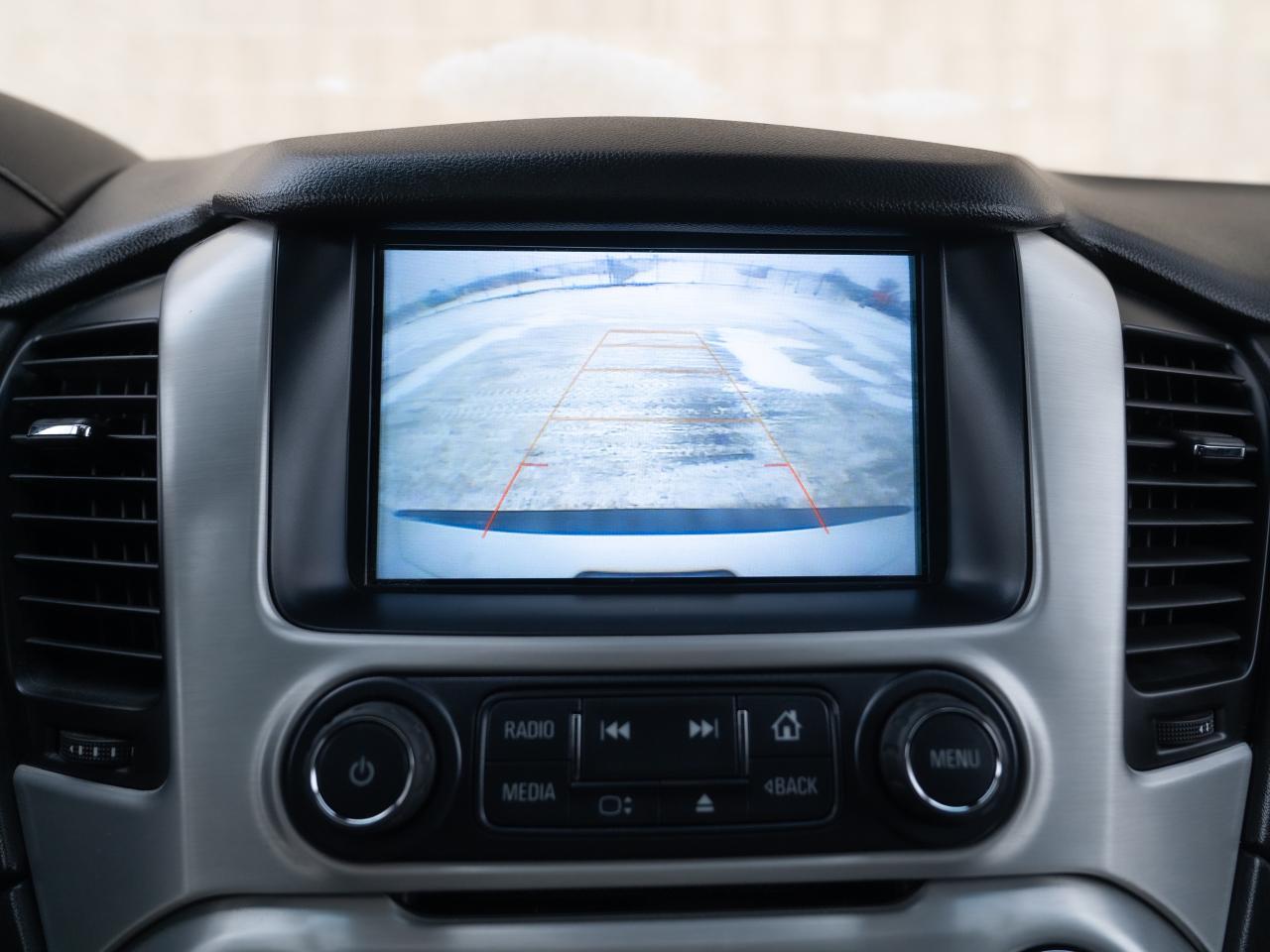 2018 GMC Yukon XL  - Photo #18
